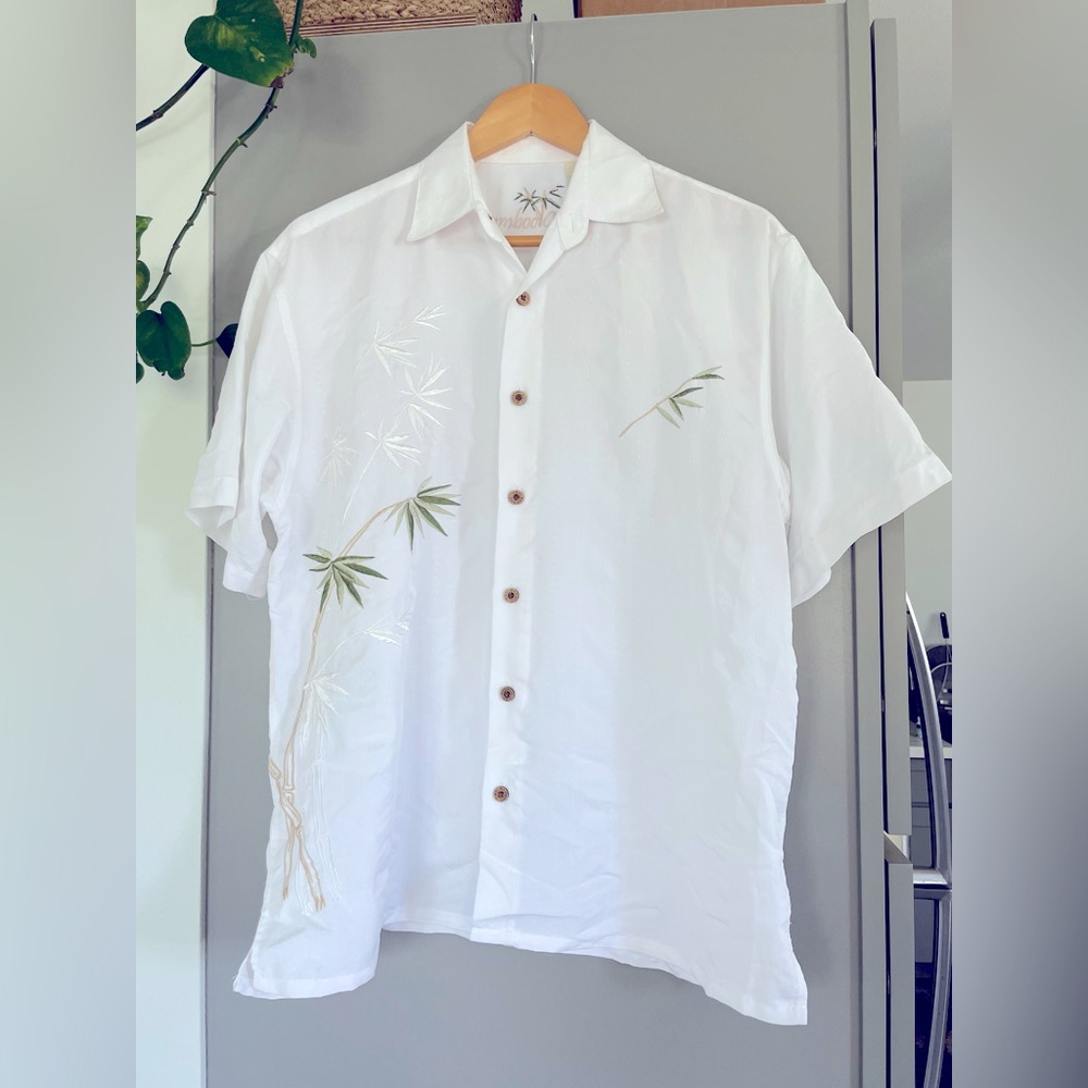 Bamboo Cay Resort Wear - Men’s (S) - white short sleeve button down